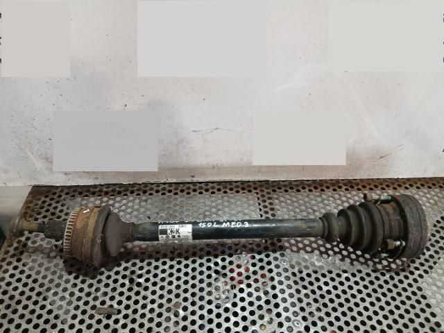 bontott AUDI A4 B7 Bal hátsó Féltengely