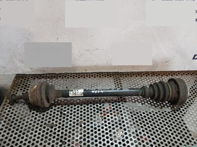 bontott AUDI A4 B7 Bal hátsó Féltengely