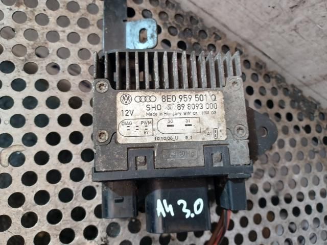 bontott AUDI A4 B7 Hűtőventilátor Relé