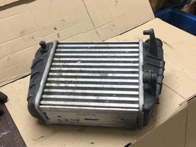 bontott AUDI A4 B7 Intercooler