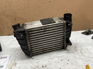 bontott AUDI A4 B7 Intercooler