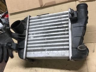 bontott AUDI A4 B7 Intercooler