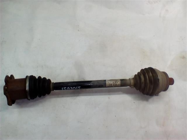 bontott AUDI A4 B7 Jobb Féltengely