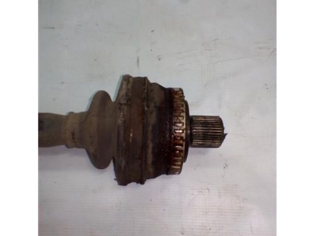 bontott AUDI A4 B7 Jobb hátsó Féltengely