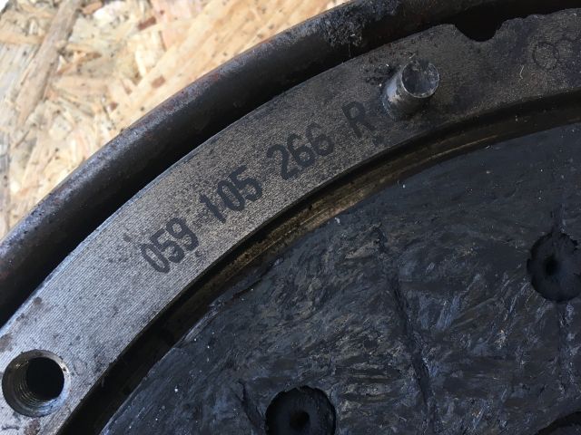 bontott AUDI A4 B7 Kuplung Szett Lendkerékkel