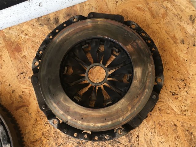 bontott AUDI A4 B7 Kuplung Szett Lendkerékkel