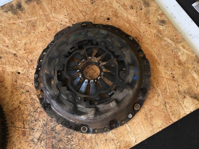 bontott AUDI A4 B7 Kuplung Szett Lendkerékkel