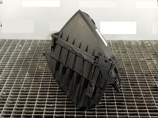 bontott AUDI A4 B7 Légszűrő Ház