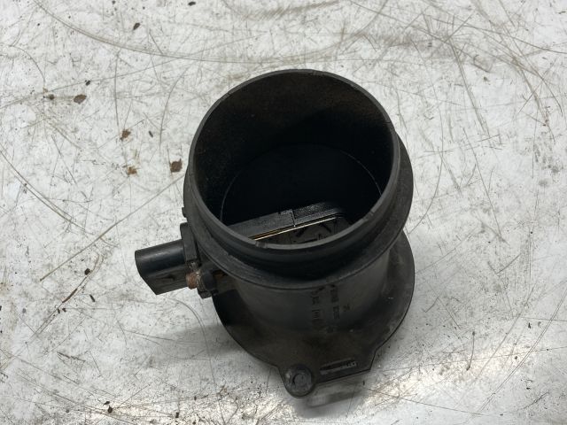 bontott AUDI A4 B7 Légtömegmérő