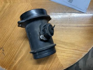 bontott AUDI A4 B7 Légtömegmérő