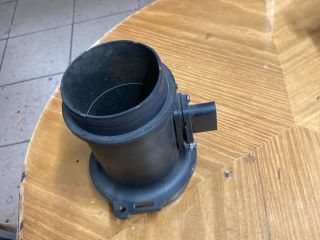 bontott AUDI A4 B7 Légtömegmérő