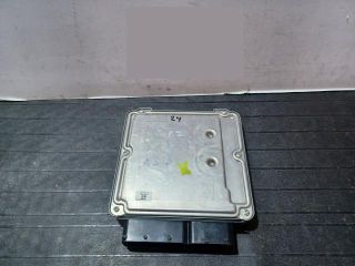 bontott AUDI A4 B7 Motorvezérlő