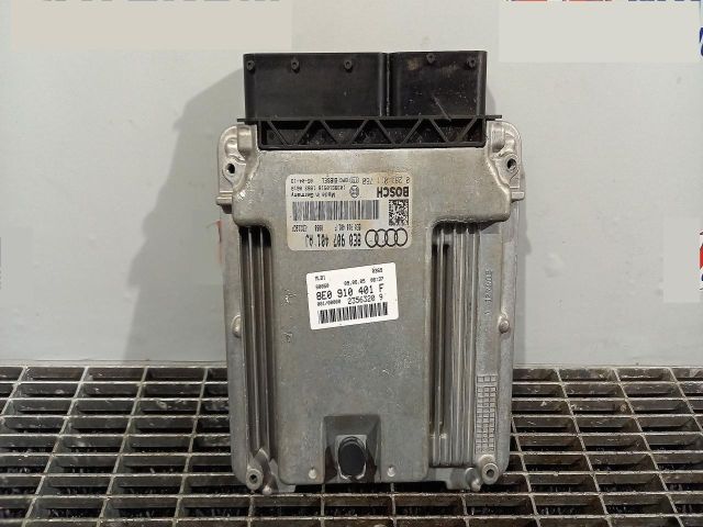 bontott AUDI A4 B7 Motorvezérlő