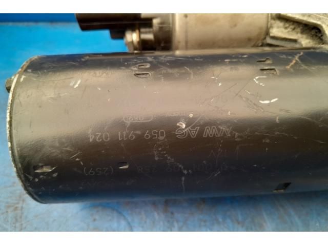 bontott AUDI A4 B7 Önindító