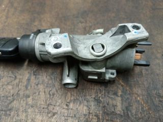 bontott AUDI A4 B7 Gyújtáskapcsoló Házzal