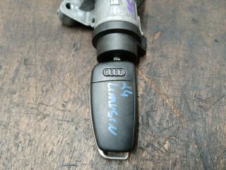 bontott AUDI A4 B7 Gyújtáskapcsoló Házzal