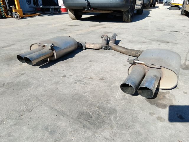 bontott AUDI A4 B7 Hátsó Kipufogó Dob