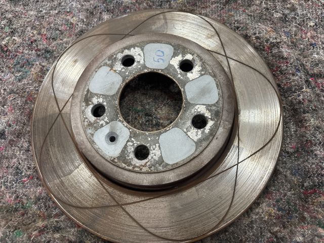 bontott AUDI A4 B7 Hátsó Pár Fék Szett (Nyereg, Tárcsa, Betét)