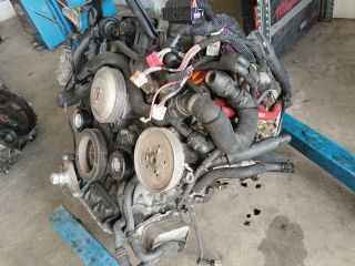 bontott AUDI A4 B7 Komplett Motor (Segédberendezésekkel)