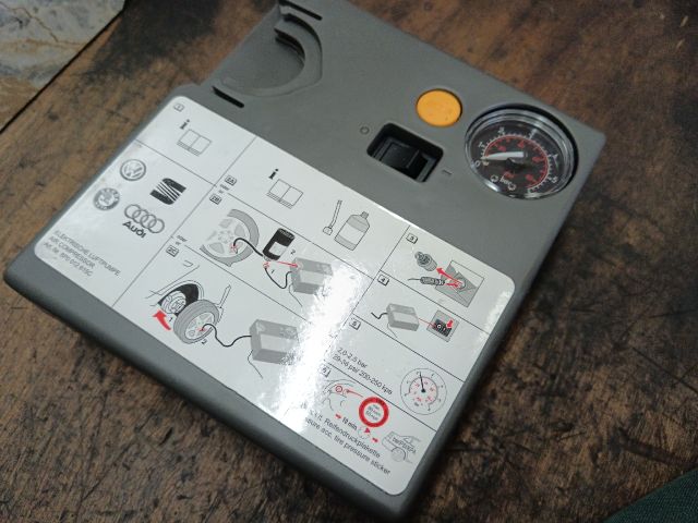 bontott AUDI A4 B7 Légkompresszor