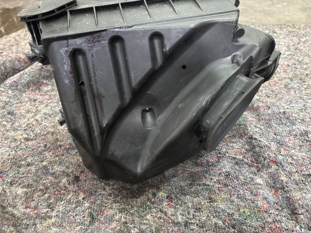 bontott AUDI A4 B7 Légszűrő Ház