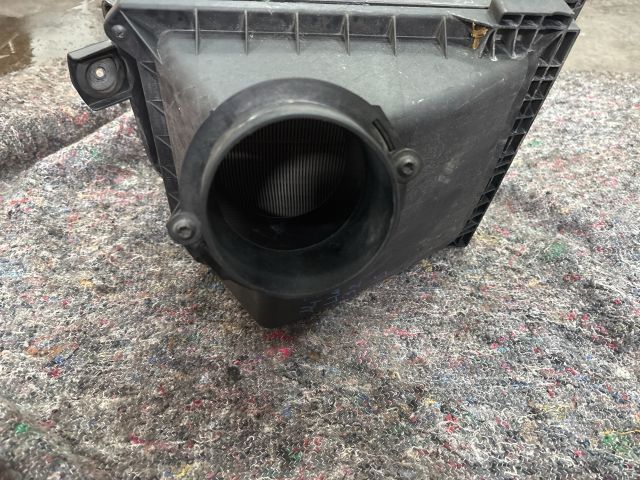 bontott AUDI A4 B7 Légszűrő Ház