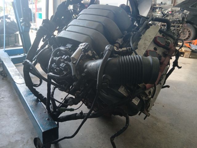 bontott AUDI A4 B7 Motor (Fűzött blokk hengerfejjel)