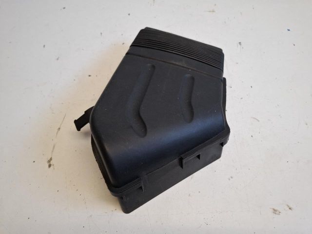 bontott AUDI A4 B7 Légbeömlő Cső