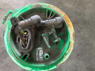 bontott AUDI A4 B7 Üzemanyag Szivattyú