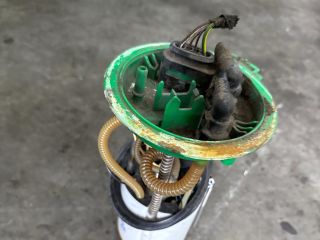 bontott AUDI A4 B7 Üzemanyag Szivattyú