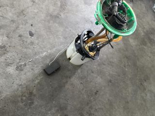 bontott AUDI A4 B7 Üzemanyag Szivattyú