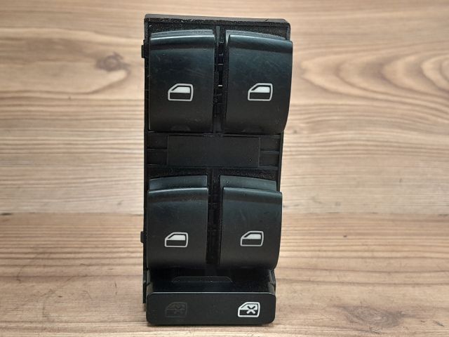 bontott AUDI A4 B7 Ablakemelő Kapcsoló Négyes / Kettes