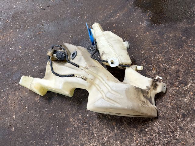 bontott AUDI A4 B7 Ablakmosó Tartály