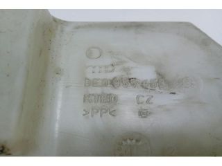 bontott AUDI A4 B7 Ablakmosó Tartály