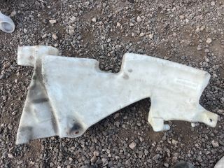 bontott AUDI A4 B7 Ablakmosó Tartály