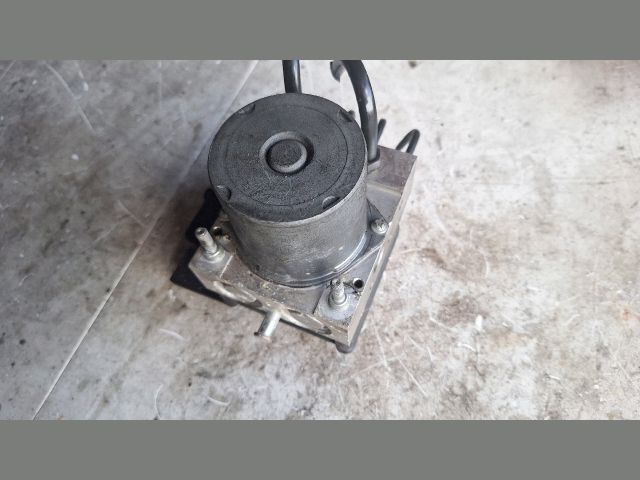 bontott AUDI A4 B7 ABS / ABR / ESP Pumpa