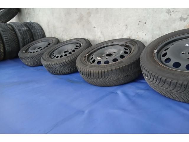 bontott AUDI A4 B7 Acélfelni Szett Gumival