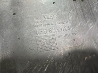 bontott AUDI A4 B7 Alsó Motorburkolat