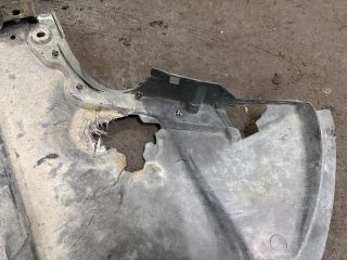 bontott AUDI A4 B7 Alsó Motorburkolat