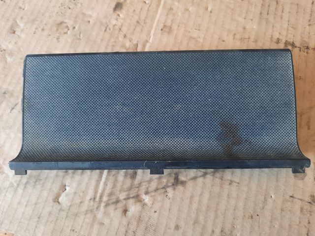 bontott AUDI A4 B7 Alsó Műszerfal Burkolat