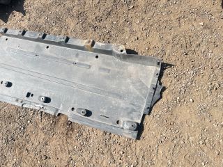 bontott AUDI A4 B7 Alsó Padlólemez Burkolat