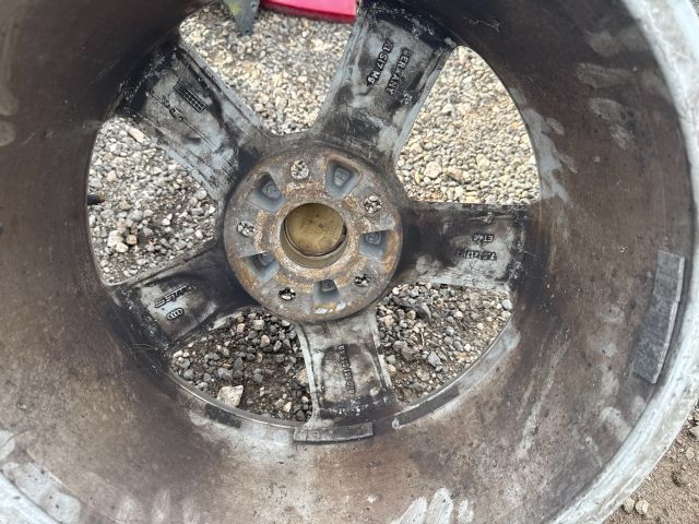 bontott AUDI A4 B7 Alufelni (1 db)