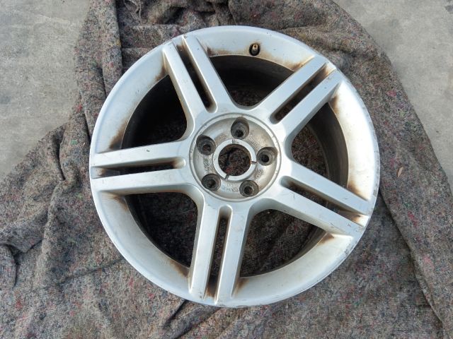 bontott AUDI A4 B7 Alufelni (1 db)
