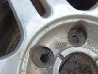 bontott AUDI A4 B7 Alufelni (1 db)