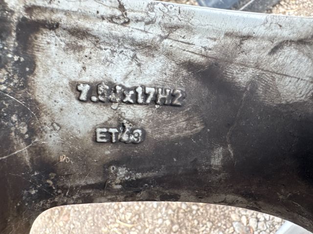 bontott AUDI A4 B7 Alufelni (1 db)