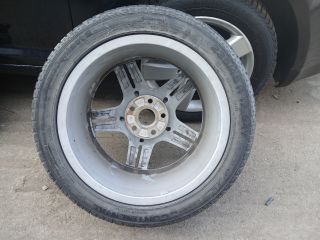 bontott AUDI A4 B7 Alufelni Gumival (1 db)