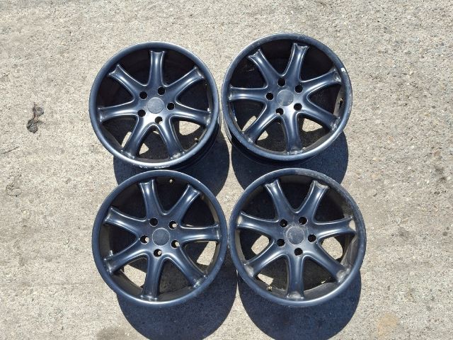 bontott AUDI A4 B7 Alufelni Szett