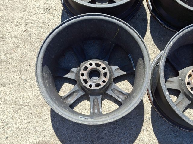 bontott AUDI A4 B7 Alufelni Szett