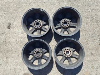 bontott AUDI A4 B7 Alufelni Szett