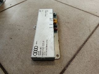 bontott AUDI A4 B7 Antenna Erősítő